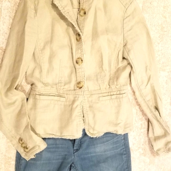 Beige, Vintage-like Light 100% Linen Jacket - Picture 2 of 9